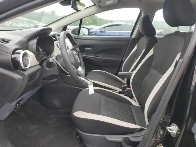 2022 NISSAN VERSA SV  