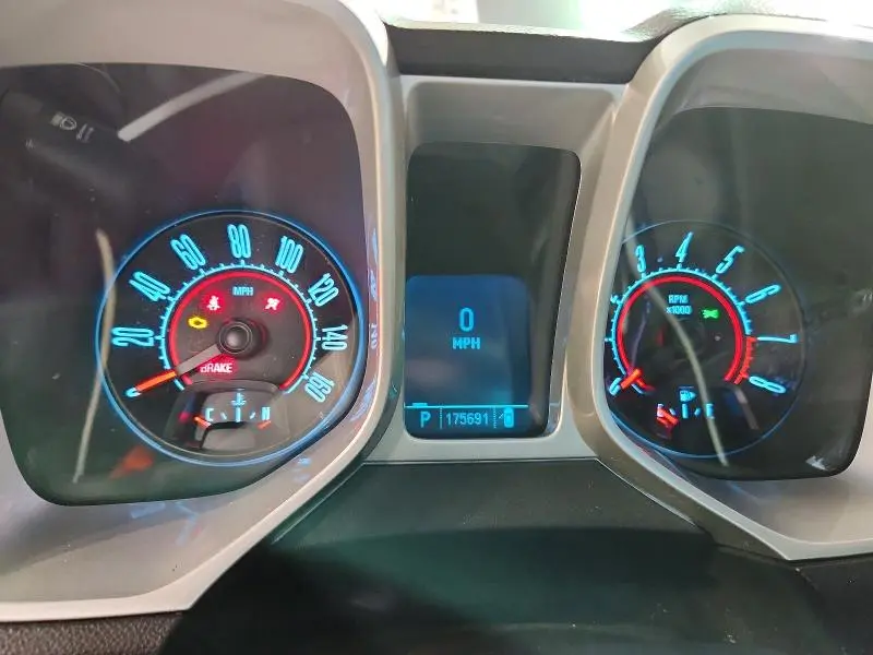 2010 CHEVROLET CAMARO LS  
