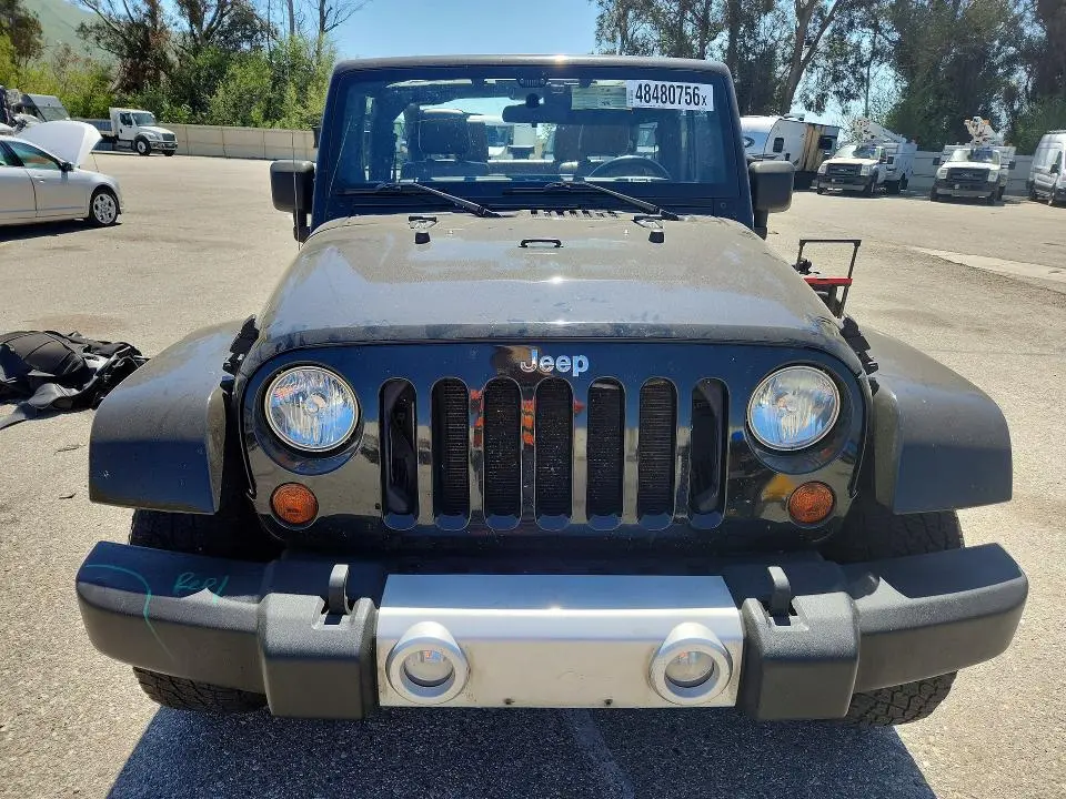 2011 JEEP WRANGLER SAHARA  