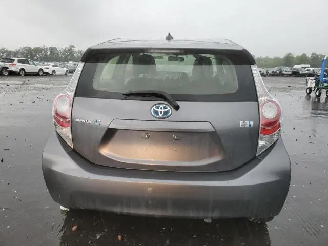 2014 TOYOTA PRIUS C   