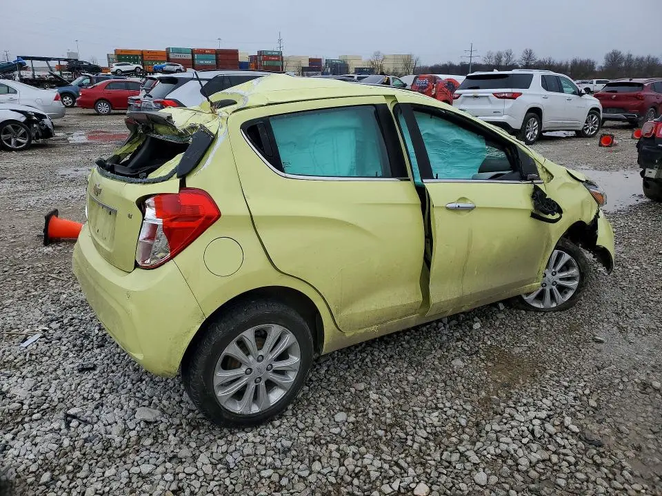 2017 CHEVROLET SPARK 2LT  