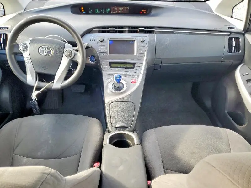2013 TOYOTA PRIUS TWO  
