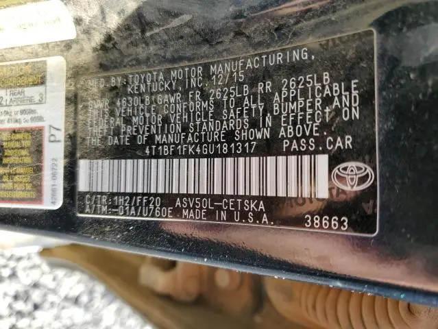 2016 TOYOTA CAMRY LE  