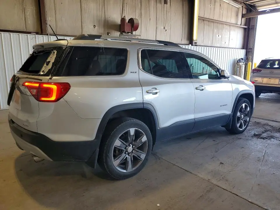 2019 GMC ACADIA SLT-2  