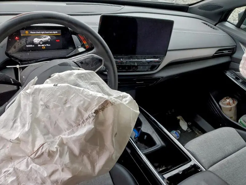 2023 VOLKSWAGEN ID.4 PRO  