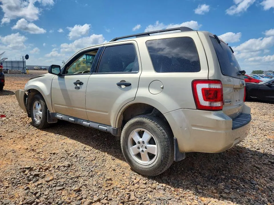 2012 FORD ESCAPE XLT  
