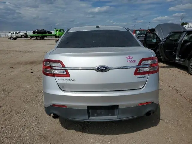 2015 FORD TAURUS SE  