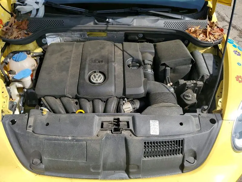 2014 VOLKSWAGEN BEETLE   