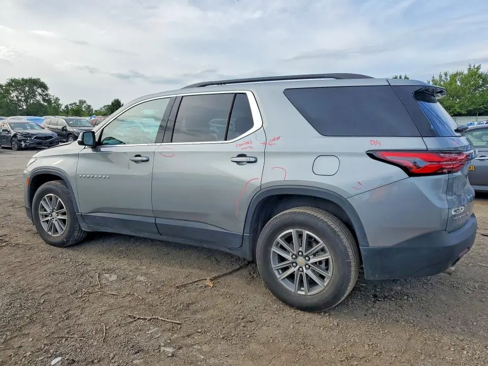 2023 CHEVROLET TRAVERSE LT  