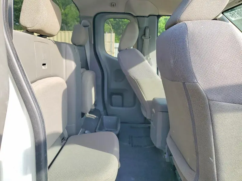 2019 NISSAN FRONTIER S  