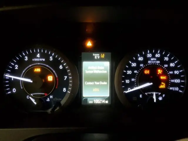 2020 TOYOTA SIENNA LE  