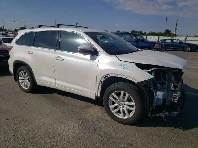 2015 TOYOTA HIGHLANDER LE  