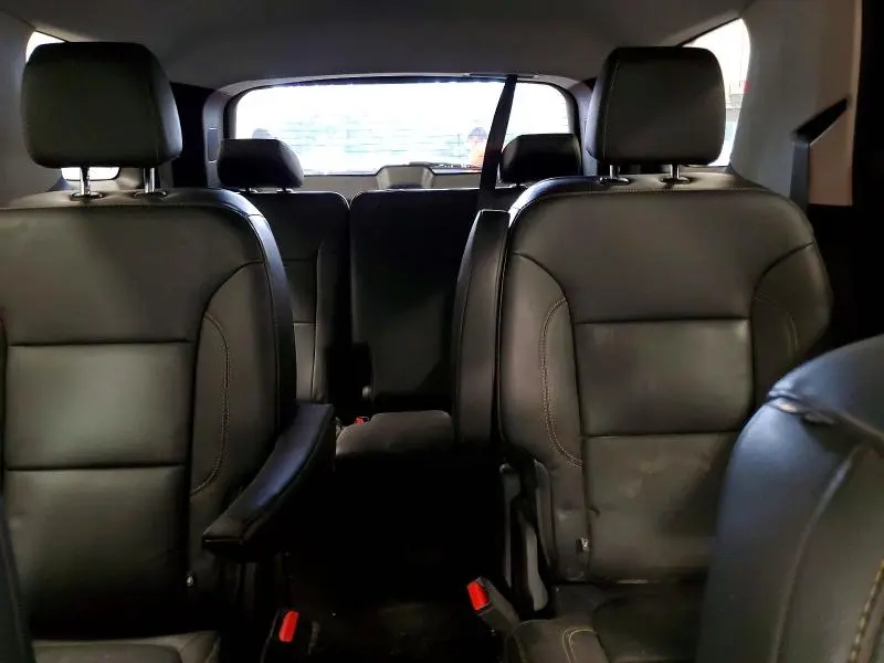 2021 CHEVROLET TRAVERSE RS  