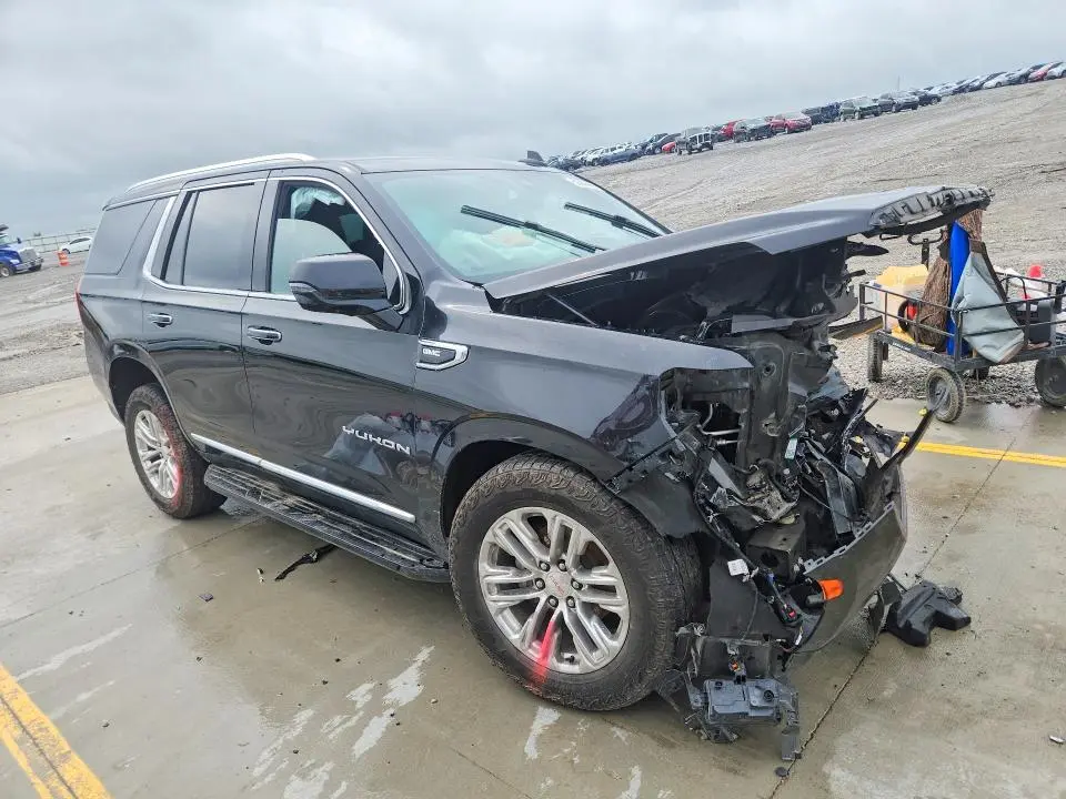2022 GMC YUKON SLT  