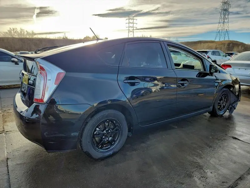 2013 TOYOTA PRIUS   
