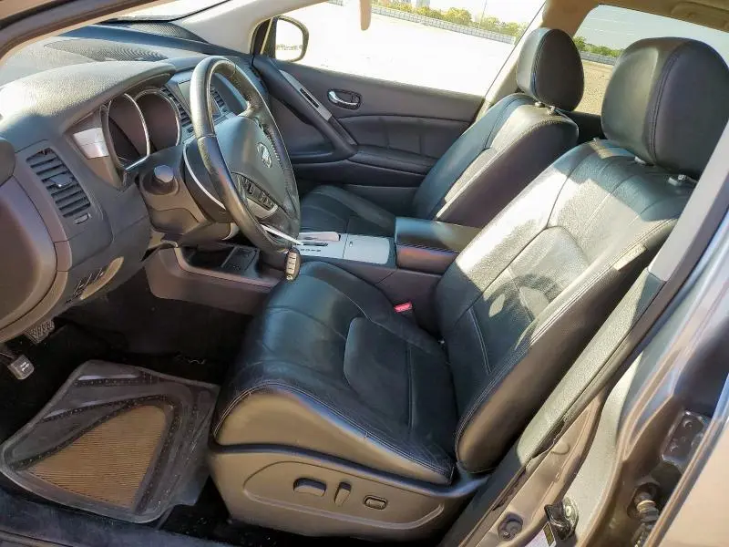 2013 NISSAN MURANO S  