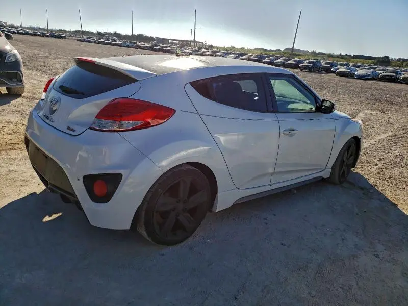 2015 HYUNDAI VELOSTER TURBO  