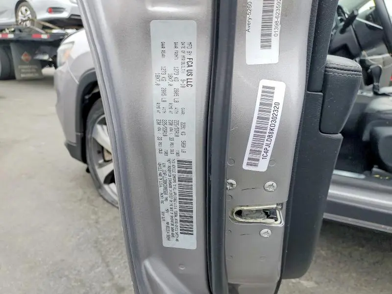 2019 JEEP CHEROKEE LIMITED  