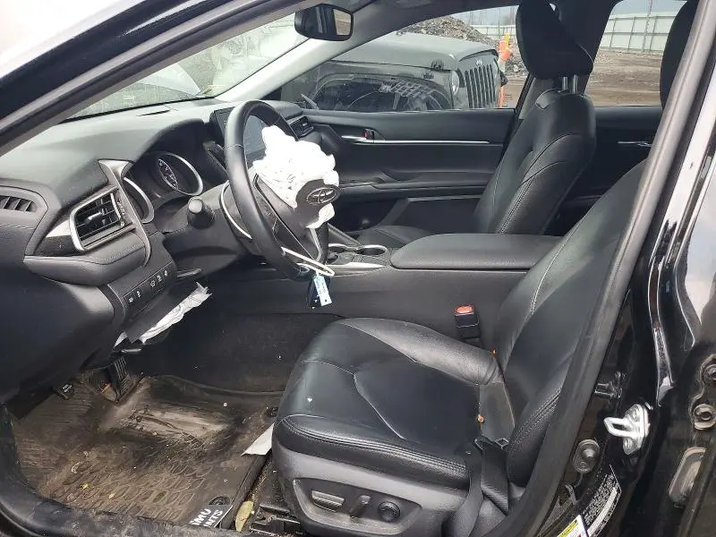 2022 TOYOTA CAMRY LE  