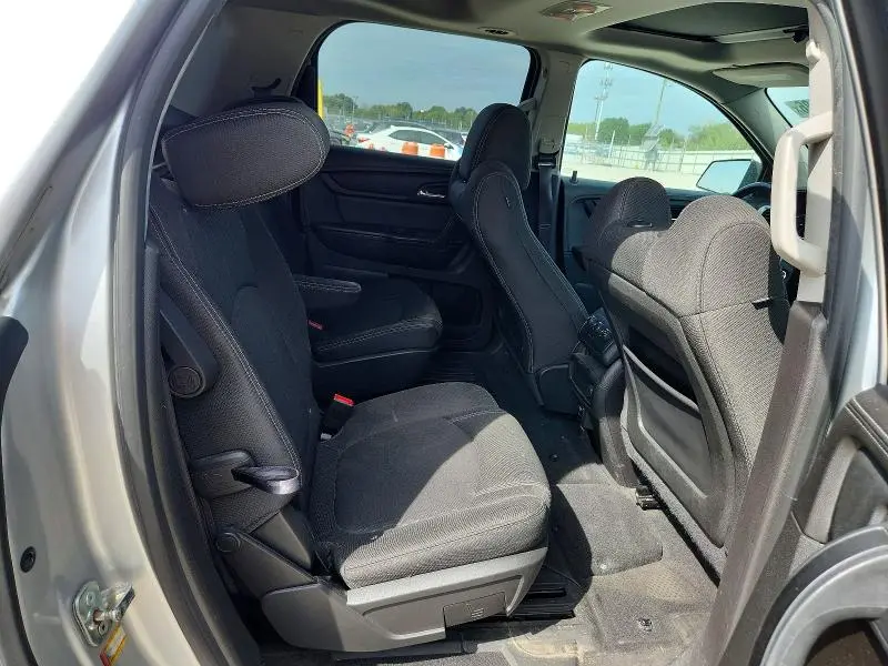 2015 GMC ACADIA SLE  