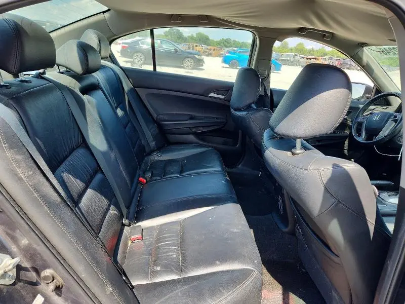 2011 HONDA ACCORD SE  