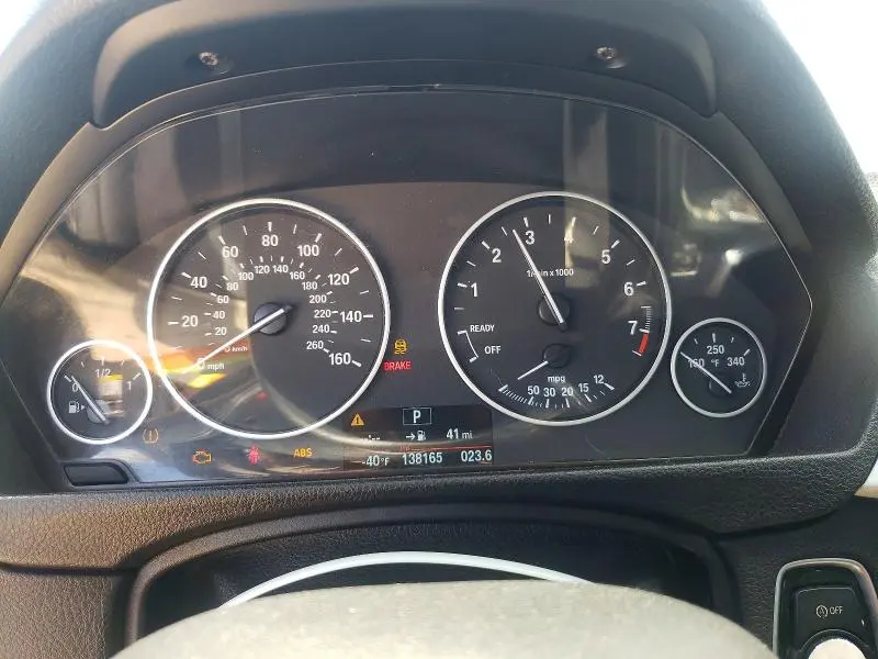 2017 BMW 320 I  