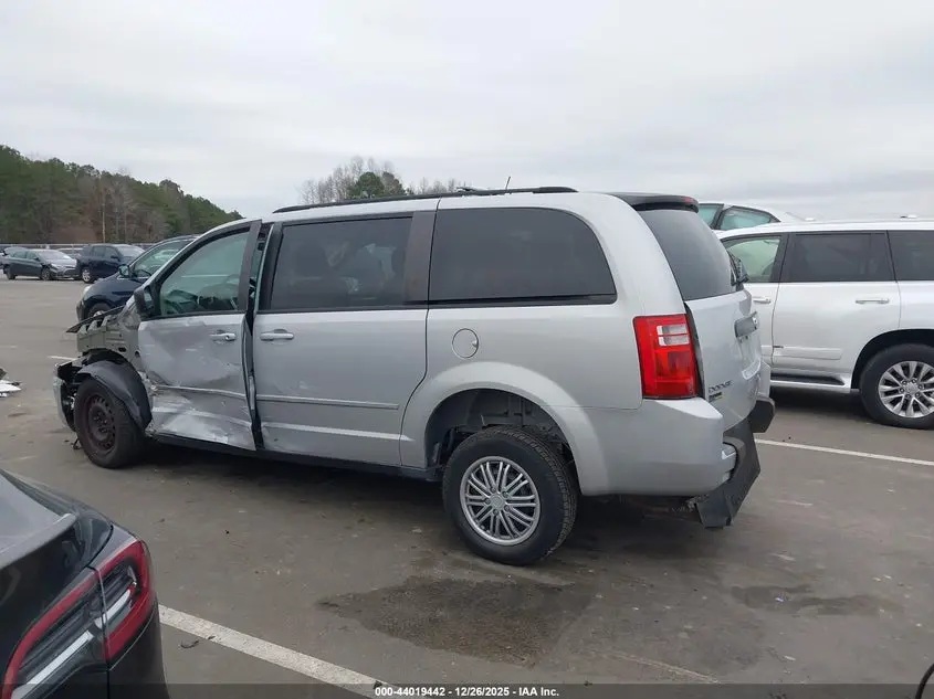 2010 DODGE GRAND CARAVAN SE