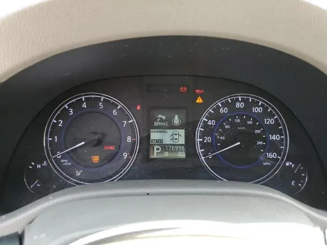 2010 INFINITI G37 BASE  