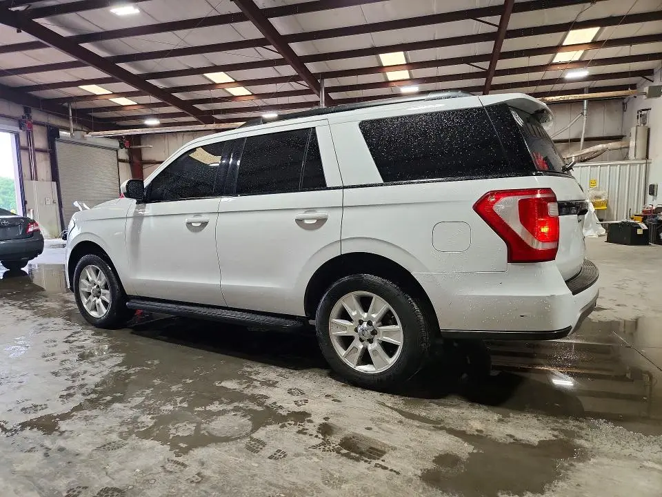 2020 FORD EXPEDITION XLT  