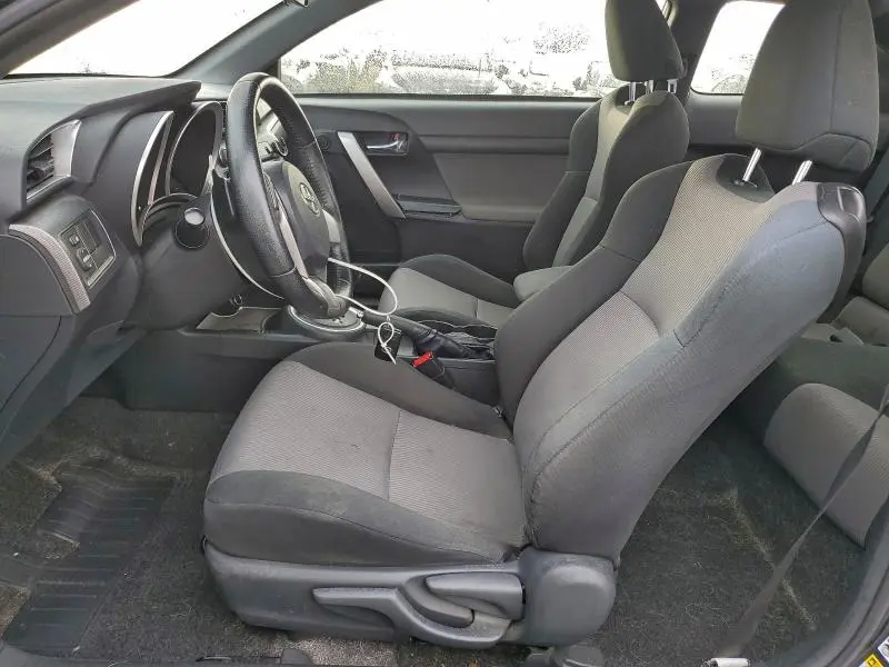 2016 TOYOTA SCION TC   