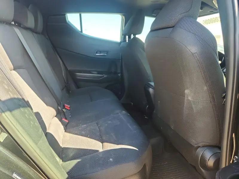 2018 TOYOTA C-HR XLE PREMIUM  
