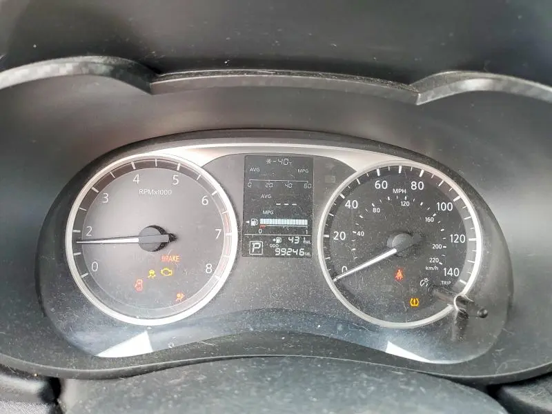 2020 NISSAN VERSA S  
