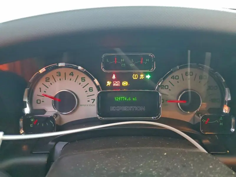 2011 FORD EXPEDITION XLT  