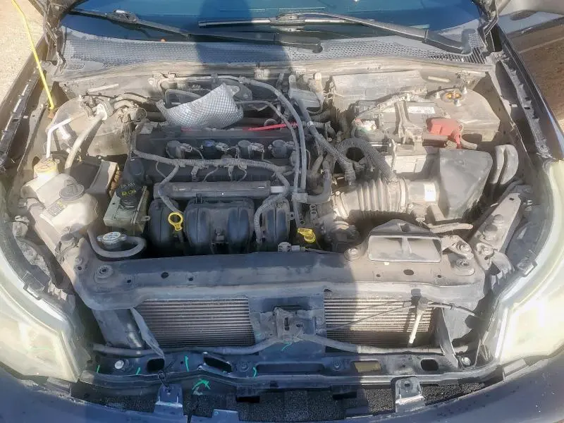 2010 FORD FOCUS SE  