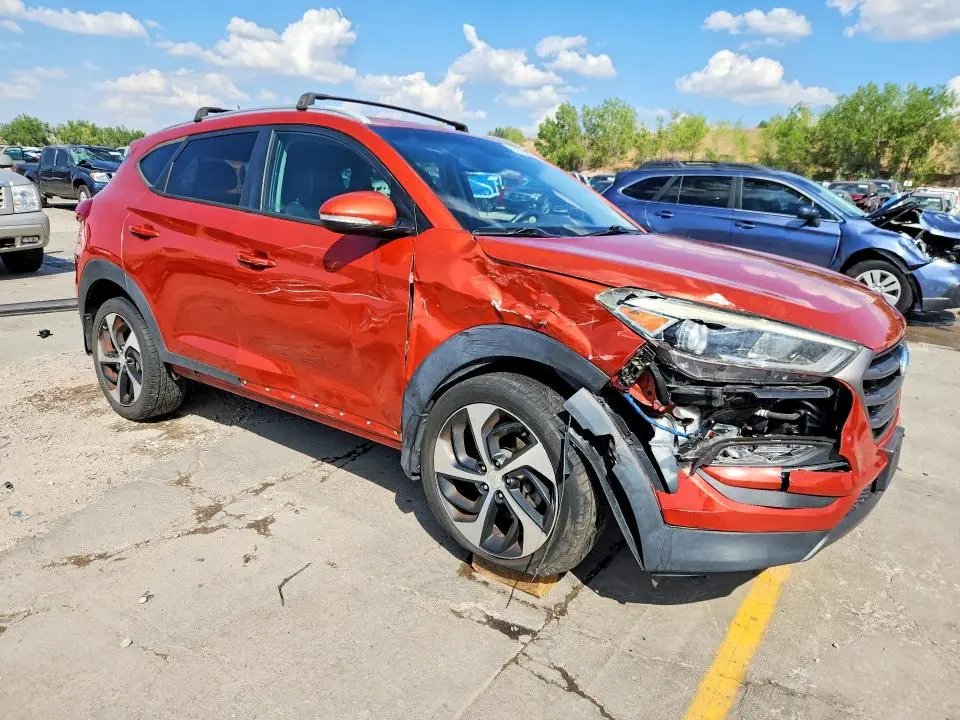 2016 HYUNDAI TUCSON SPORT  