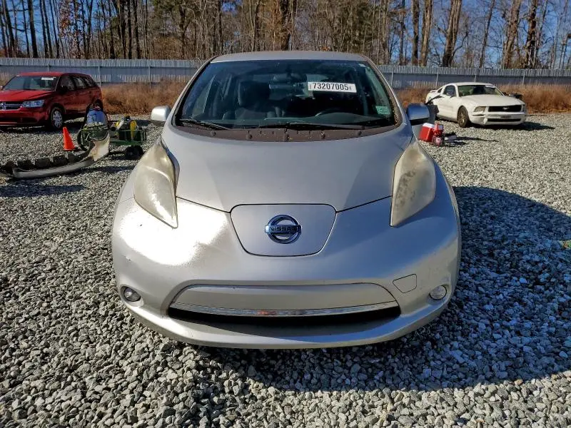 2013 NISSAN LEAF S  