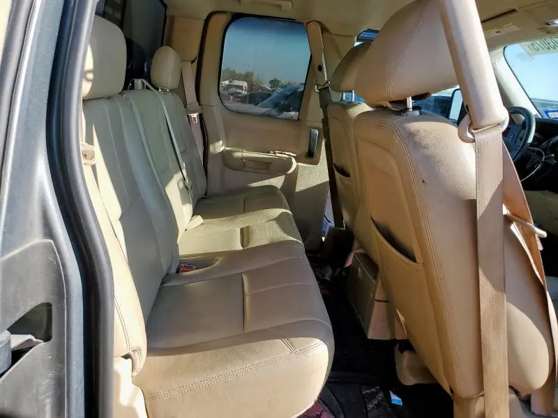 2011 CHEVROLET SILVERADO C1500 LT  