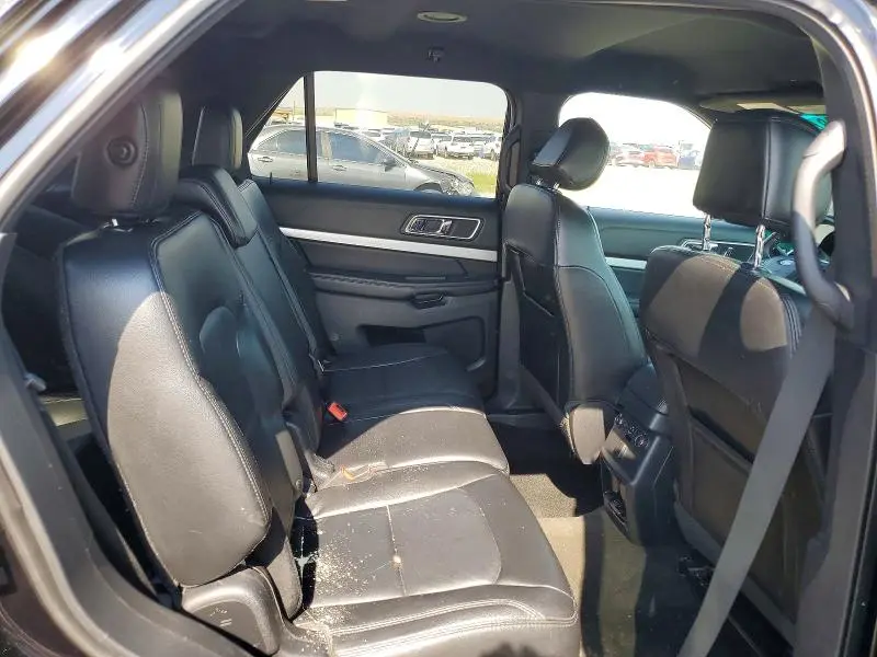 2017 FORD EXPLORER XLT  