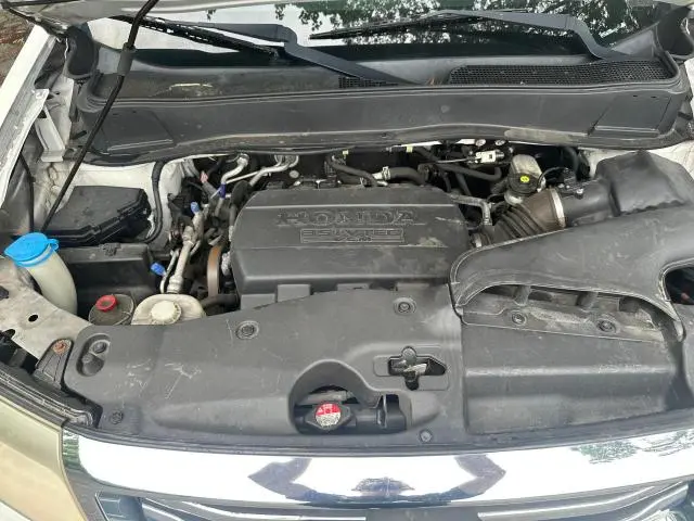 2015 HONDA PILOT SE  