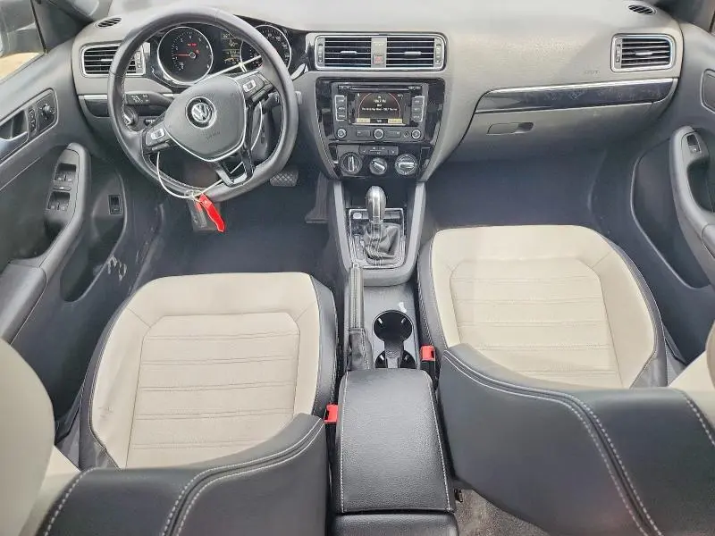 2015 VOLKSWAGEN JETTA SE  