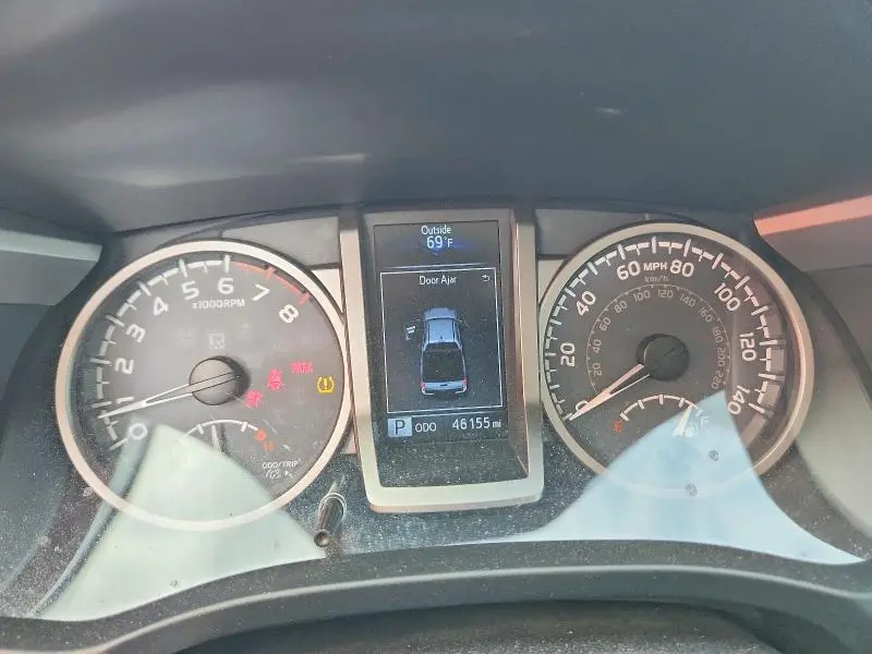 2016 TOYOTA TACOMA SR5 V6  