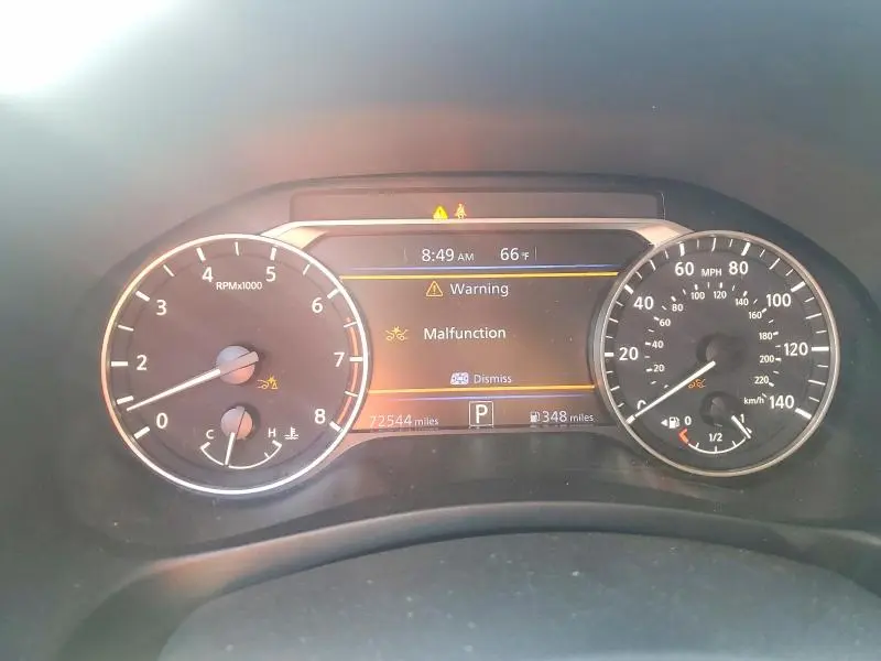 2022 NISSAN ALTIMA SR  