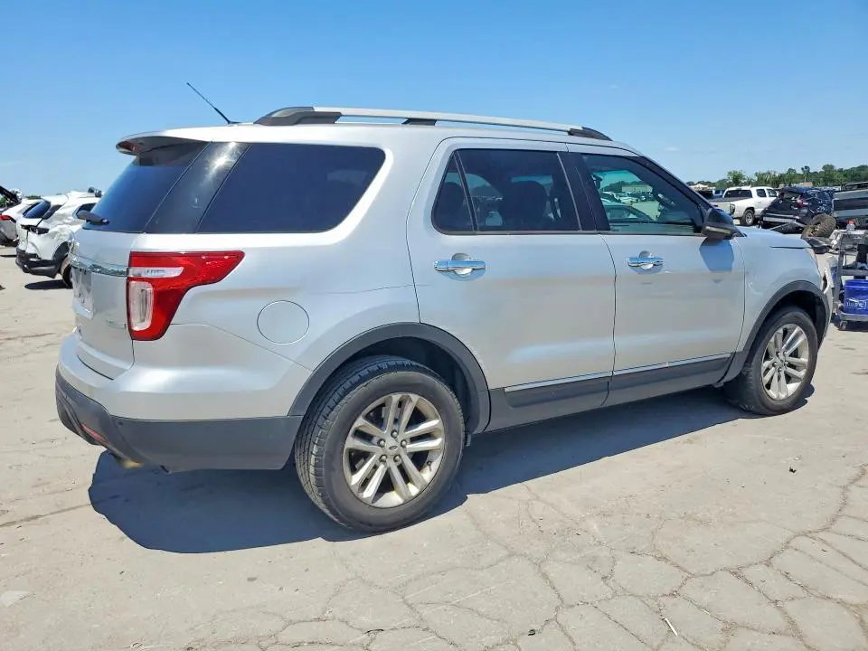 2012 FORD EXPLORER XLT  