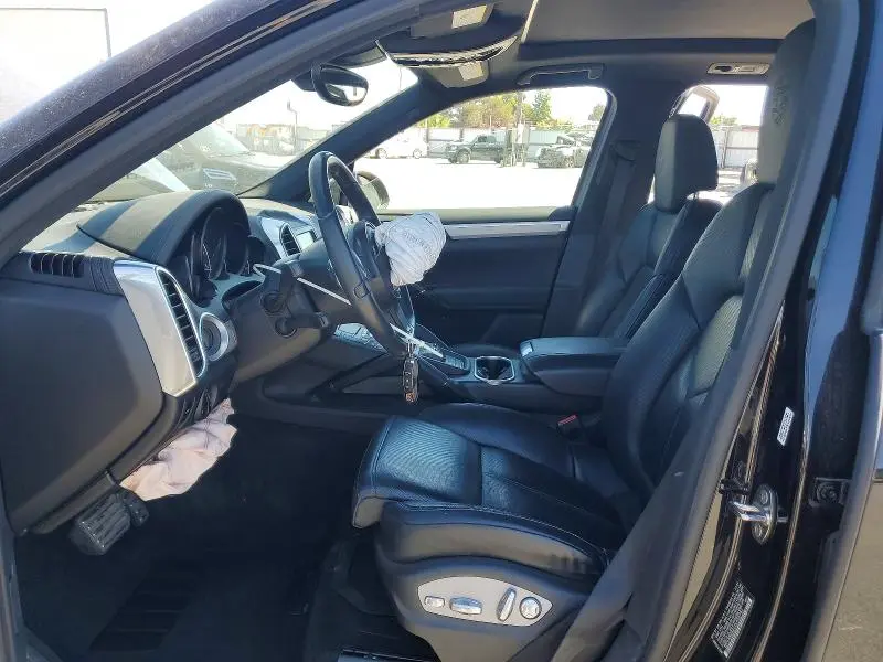 2014 PORSCHE CAYENNE S  