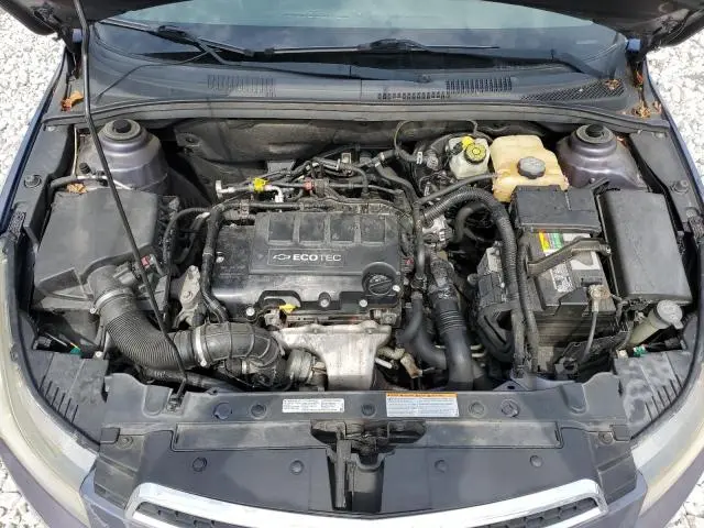 2013 CHEVROLET CRUZE LT