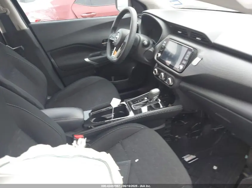 2024 NISSAN KICKS SV XTRONIC CVT