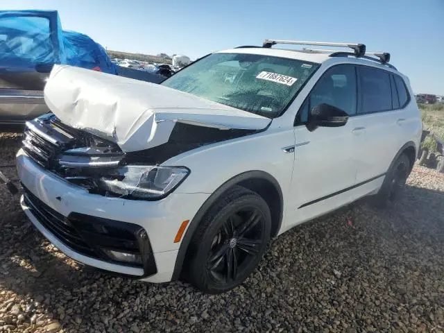 2019 VOLKSWAGEN TIGUAN SE