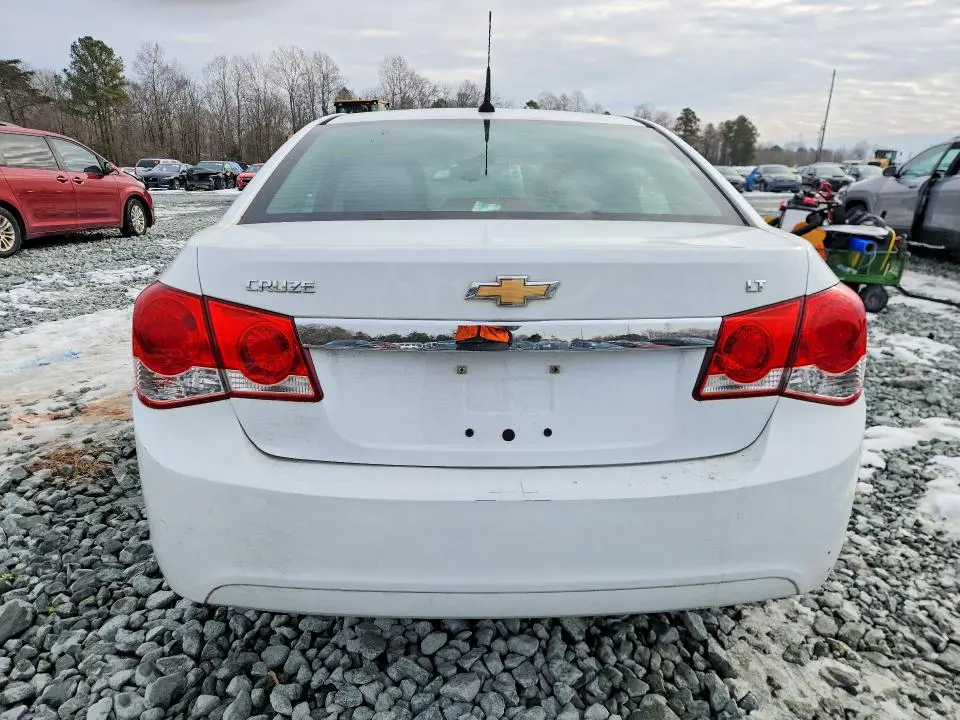 2014 CHEVROLET CRUZE LT  