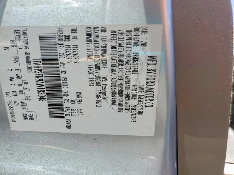 2010 FORD FOCUS SE  