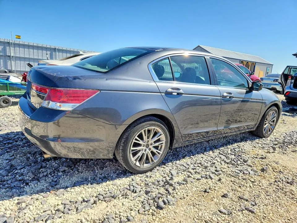 2012 HONDA ACCORD LX  